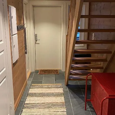 Penthouse By The Lift, 4 Bedrooms, 2 Living * Stranda (More og Romsdal)