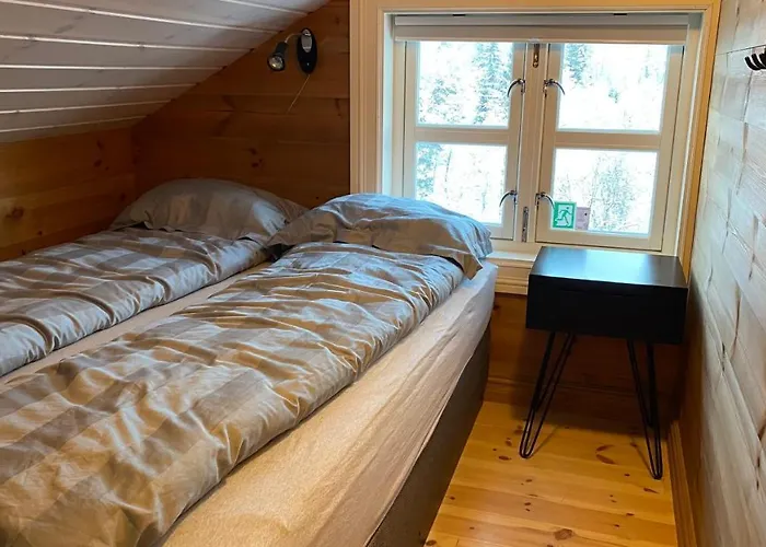 Penthouse By The Lift, 4 Bedrooms, 2 Living Апартаменты Странда